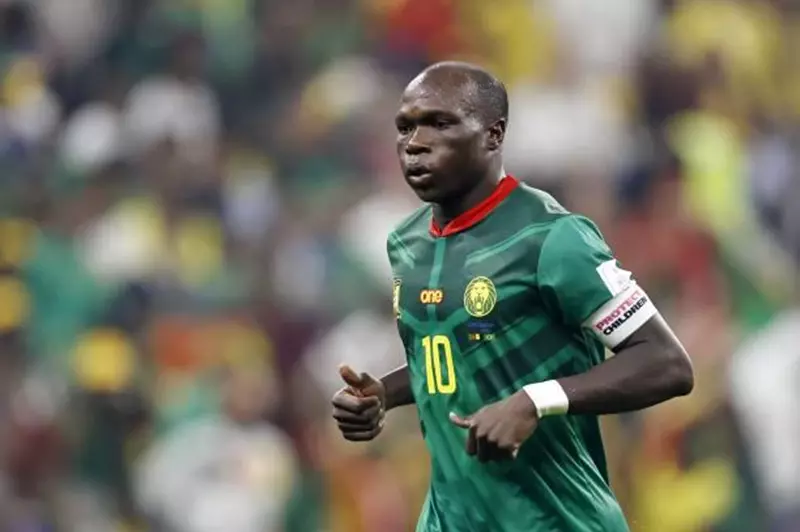 الدوري الأذربيجاني يعيد فينسنت أبو بكر إلى كرة القدم